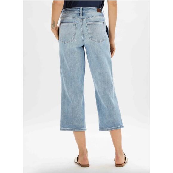 Judy Blue Wide Leg Cropped Jeans, size 7/28 - Picture 2 of 7